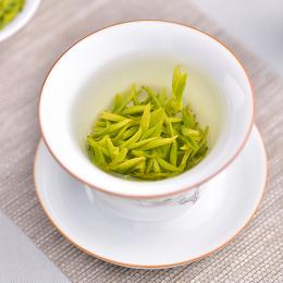 天福茗茶 龙井茶 绿茶茶叶 新昌出产茶鲜叶 100G精装 2024春茶